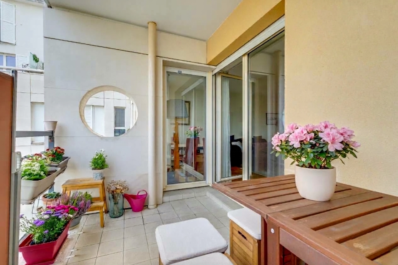 Appartement 4 pièces avec terrasse à Pasteur-Montparnasse, Paris 15